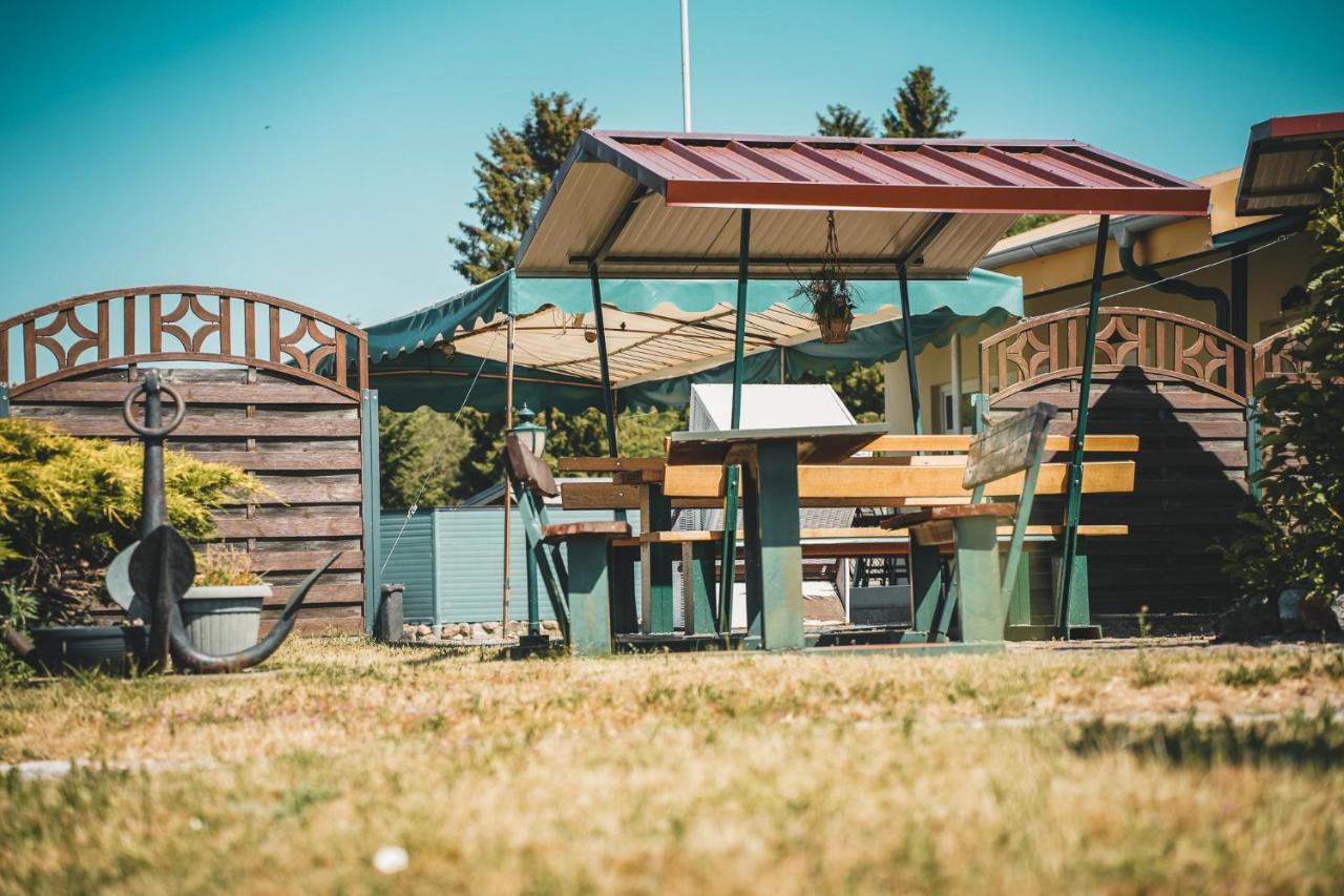 Black Tiger Seaside - Ferienwohnungen Direkt Am See Garden Eksteriør billede